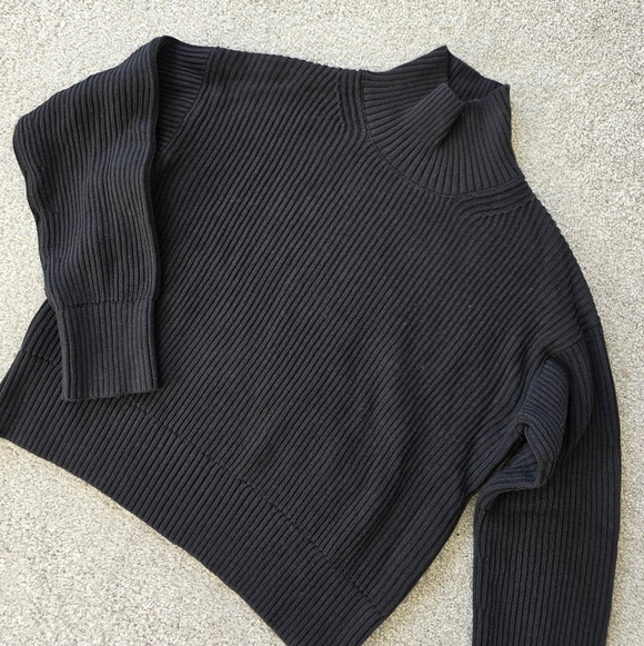 Everlane Cotton Sweater - Picture 2 of 3